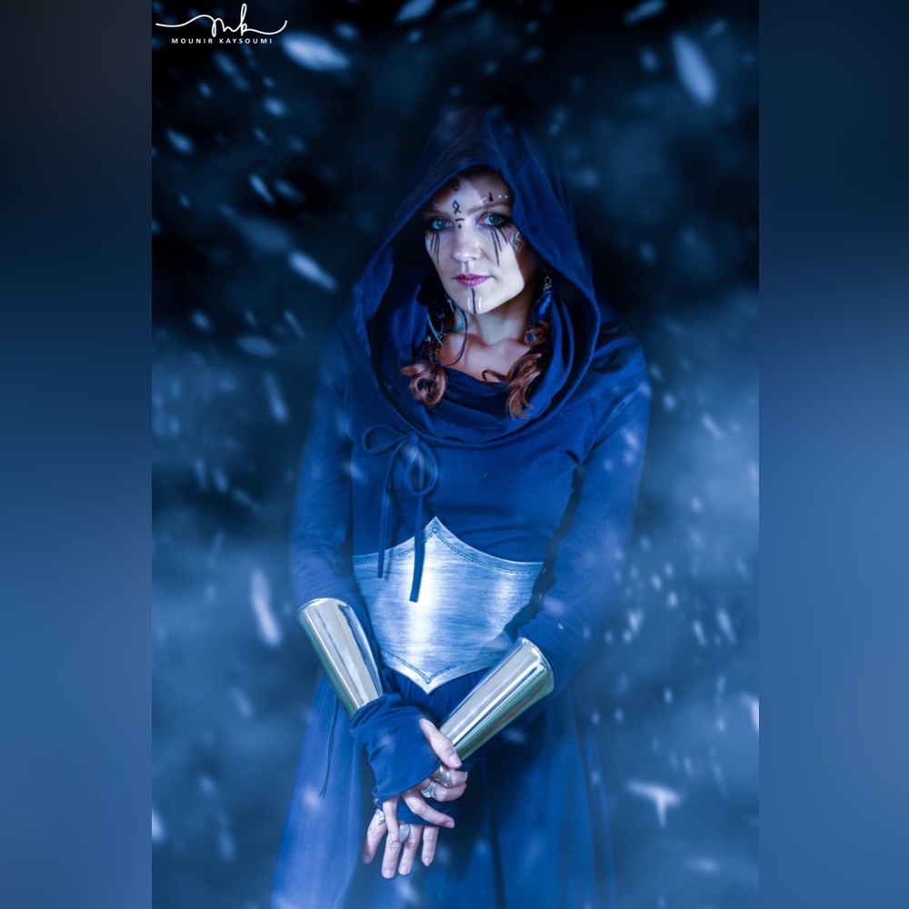 Cuffs / Bracers (Wonder Woman, Warrior, Viking, Costume, Badass)